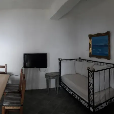 Ferienwohnung Castello Sebastian Apartment Argalasti